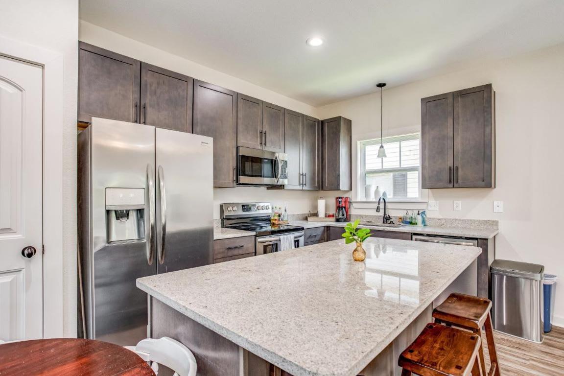 Beach Flow Bungalow-Mins To Downtown-Dining-Base Pensacola Exterior foto